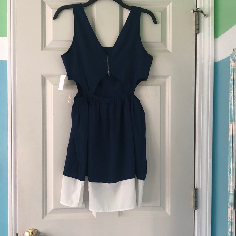 Mini Dress - Picture 4 of 4